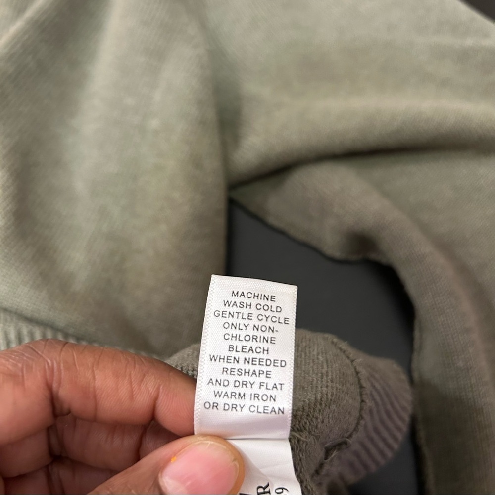 Banana Republic Men’s Sweater Long Sleeve Snap Henley Size XL Olive - Picture 5 of 9